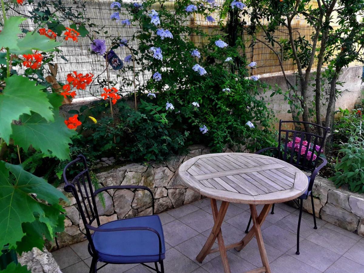 Apartments Iris コルチュラ エクステリア 写真